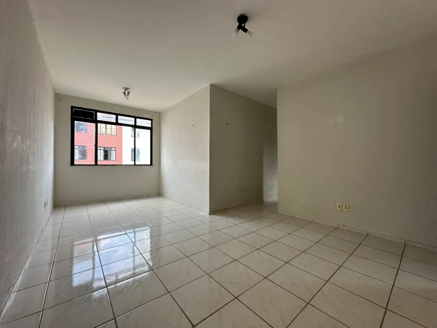 Foto 1 de Apartamento com 3 Quartos à venda, 65m² em Presidente Kennedy, Fortaleza