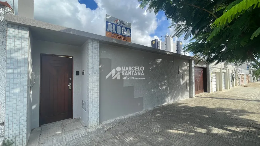 Foto 1 de Casa com 3 Quartos para alugar, 222m² em Candeias, Vitória da Conquista