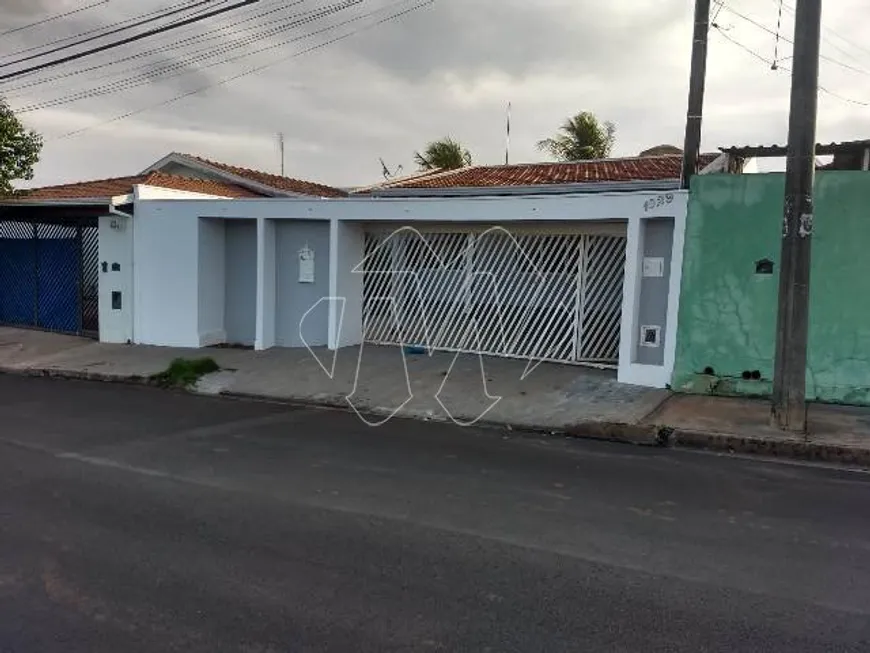 Foto 1 de Casa com 3 Quartos à venda, 147m² em Jardim Roberto Selmi Dei, Araraquara