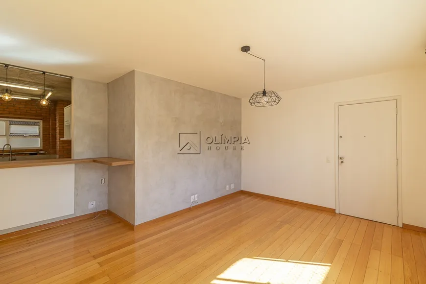 Foto 1 de Apartamento com 2 Quartos à venda, 94m² em Vila Olímpia, São Paulo