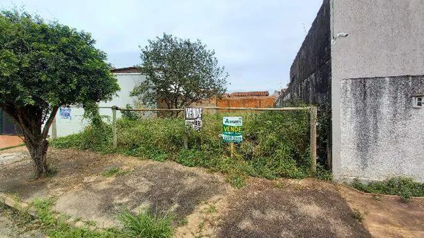 Foto 1 de Lote/Terreno à venda, 250m² em Cidade Jardim, Uberlândia