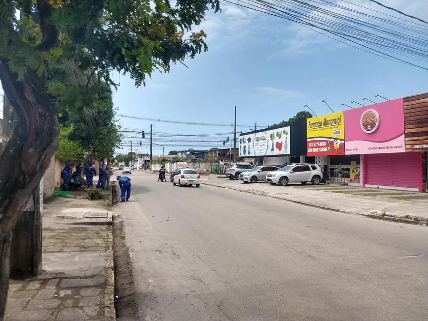 Foto 1 de Imóvel Comercial com 6 Quartos para venda ou aluguel, 557m² em Cordeiro, Recife