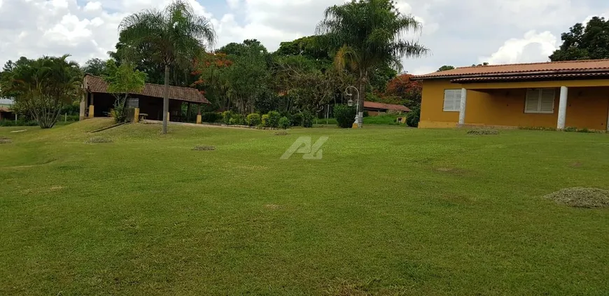 Foto 1 de Fazenda/Sítio com 3 Quartos à venda, 250m² em FAZENDINHA, Americana