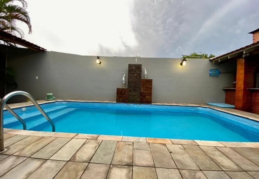 Foto 1 de Casa com 3 Quartos à venda, 120m² em Itapuã, Salvador