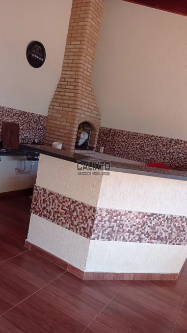 Foto 1 de Casa com 3 Quartos à venda, 170m² em Nossa Senhora das Graças, Uberlândia