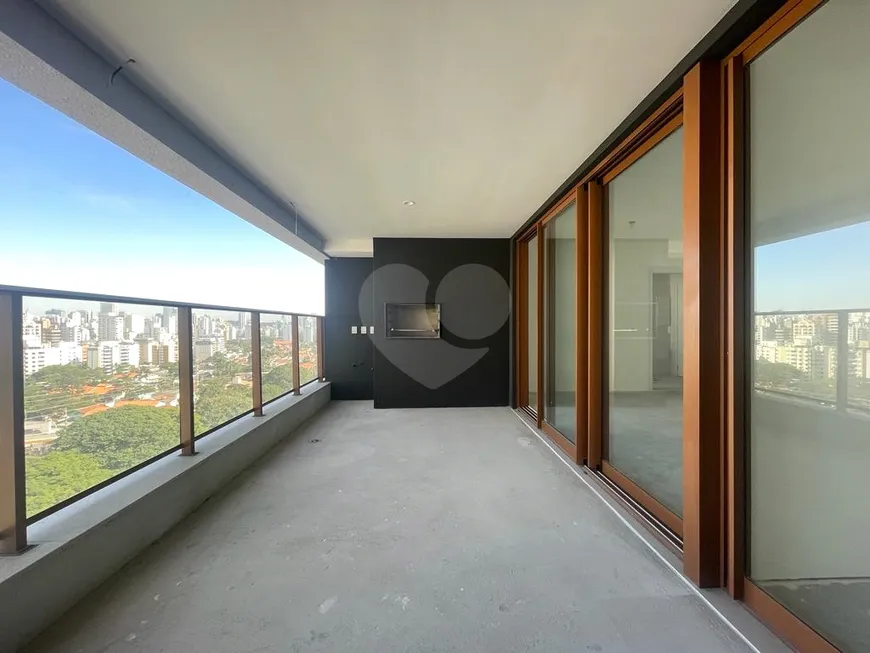 Foto 1 de Apartamento com 3 Quartos à venda, 110m² em Brooklin, São Paulo