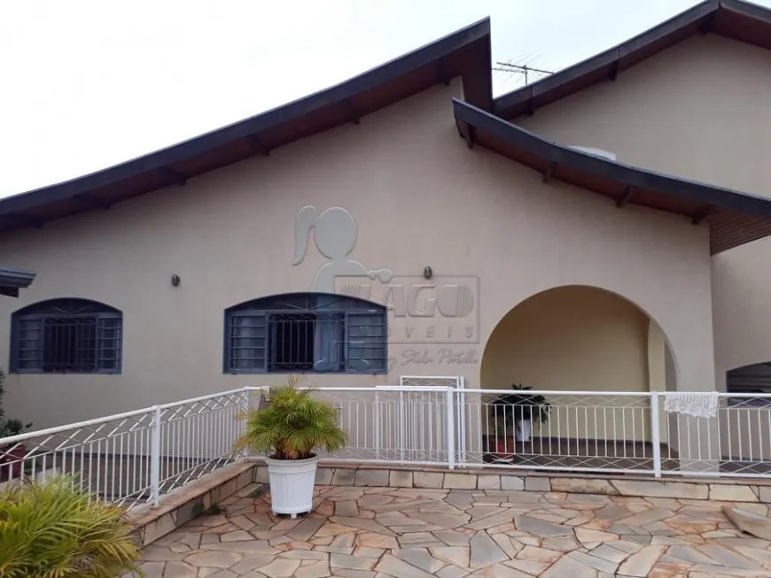 Foto 1 de Casa com 3 Quartos para alugar, 329m² em Parque dos Bandeirantes, Ribeirão Preto