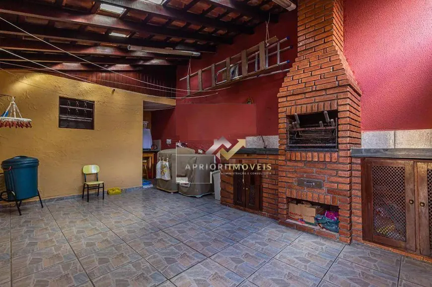Foto 1 de Casa com 3 Quartos à venda, 150m² em Vila Linda, Santo André
