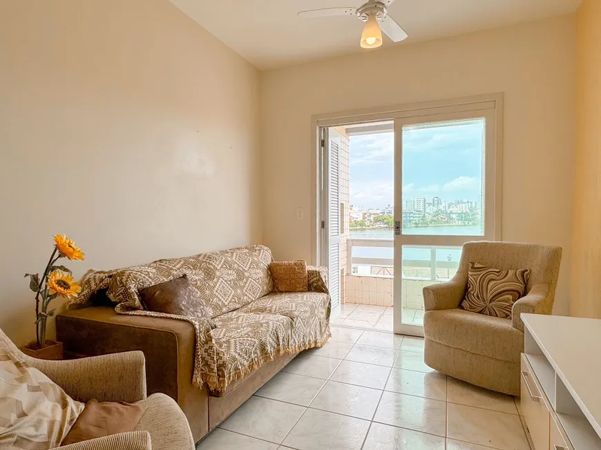 Foto 1 de Apartamento com 3 Quartos à venda, 86m² em Praia da Cal, Torres