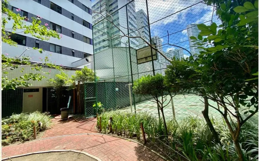 Foto 1 de Apartamento com 3 Quartos à venda, 137m² em Casa Forte, Recife