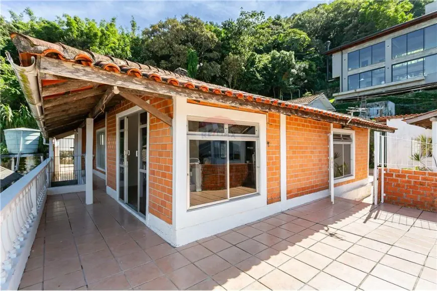 Foto 1 de Casa de Condomínio com 1 Quarto à venda, 177m² em José Mendes, Florianópolis