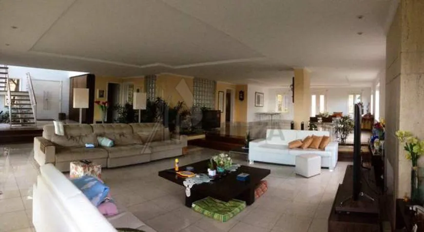 Foto 1 de Casa de Condomínio com 4 Quartos à venda, 600m² em Jardim Ibiratiba, São Paulo