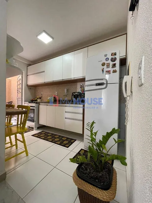 Foto 1 de Apartamento com 2 Quartos para alugar, 56m² em Nossa Senhora da Vitoria , Ilhéus