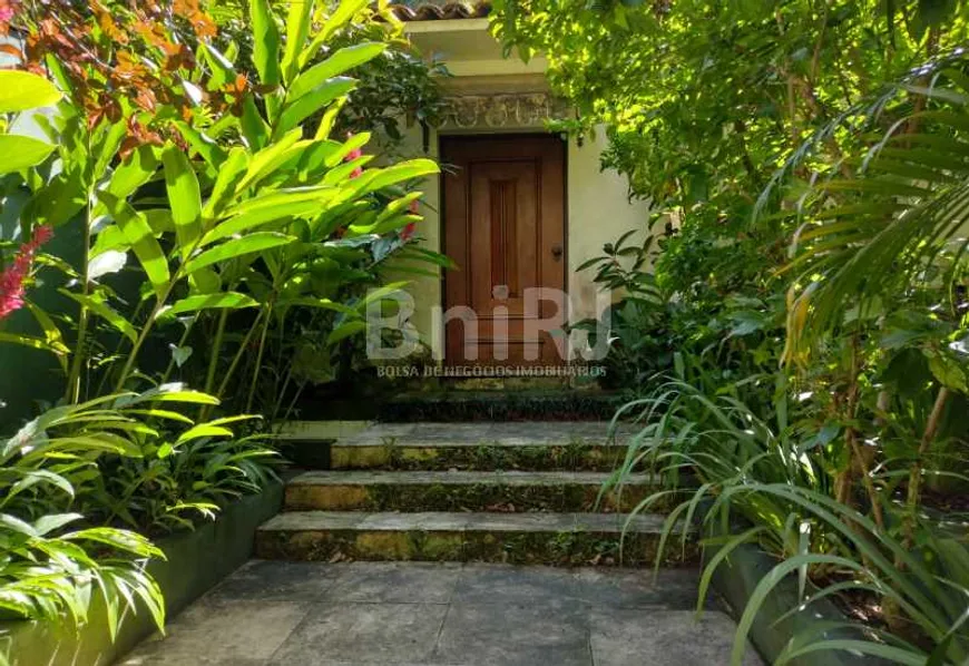 Foto 1 de Casa com 4 Quartos à venda, 450m² em Jardim Botânico, Rio de Janeiro
