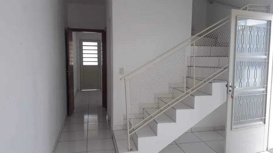 Foto 1 de Sobrado com 2 Quartos à venda, 75m² em Residencial Estoril, Taubaté