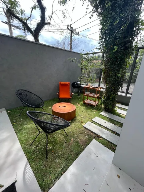 Foto 1 de Casa de Condomínio com 2 Quartos à venda, 112m² em Ibirapuera, São Paulo