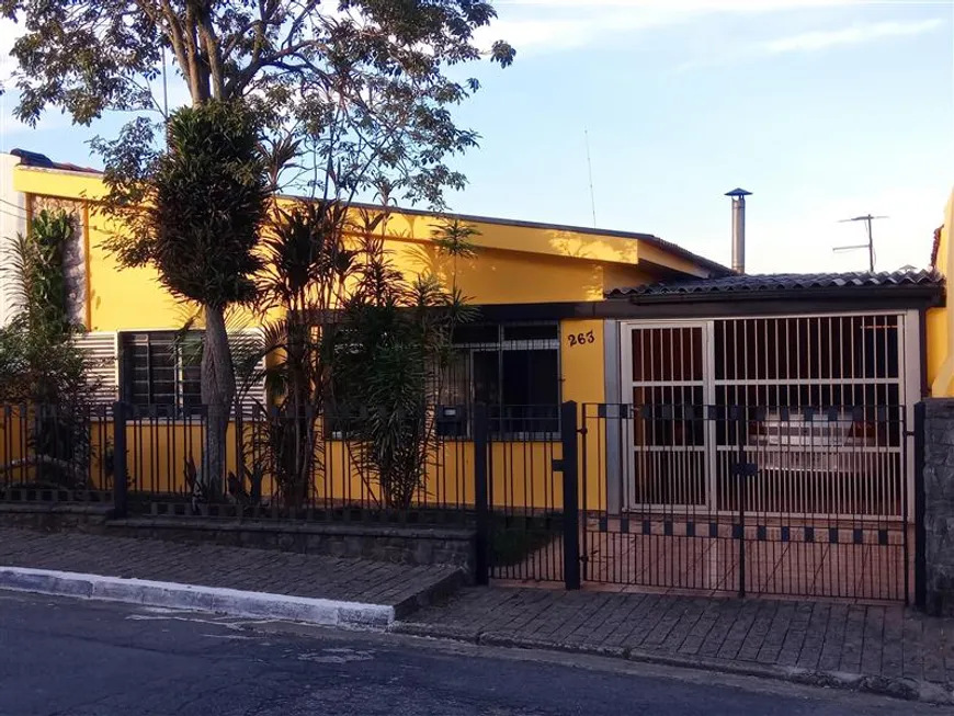 Foto 1 de Casa com 2 Quartos à venda, 140m² em Vila Fachini, São Paulo