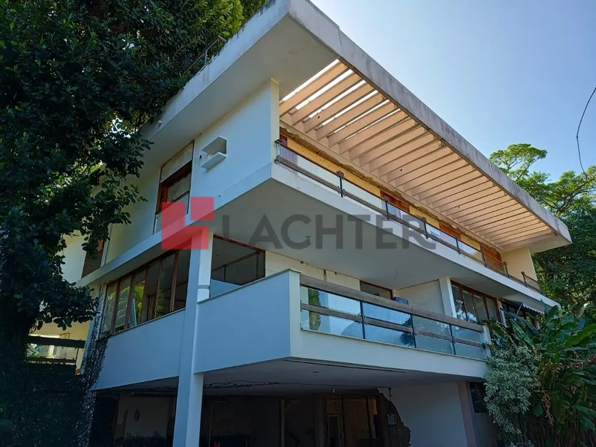 Foto 1 de Casa com 4 Quartos à venda, 680m² em Jardim Botânico, Rio de Janeiro