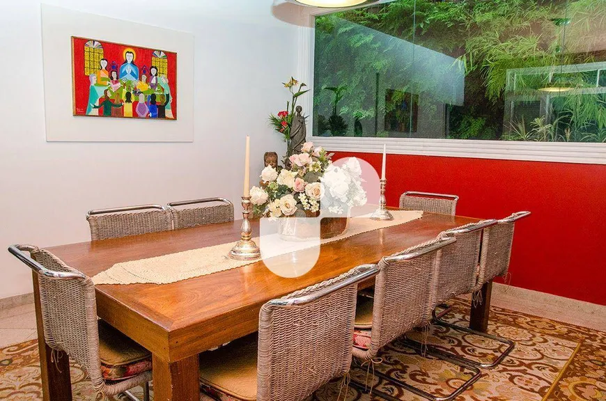 Foto 1 de Casa com 5 Quartos à venda, 550m² em Jardim Botânico, Rio de Janeiro