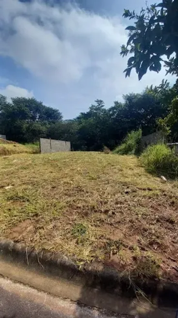 Foto 1 de Lote/Terreno à venda, 300m² em Catagua, Taubaté