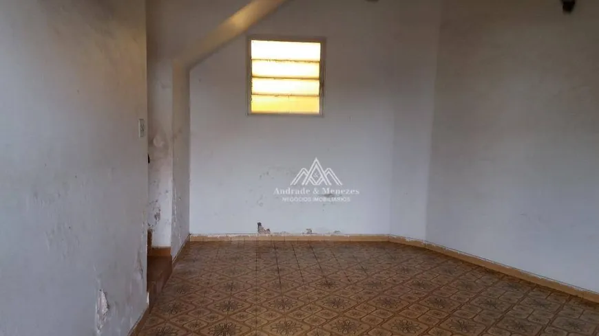 Foto 1 de Sobrado com 3 Quartos à venda, 196m² em Vila Tibério, Ribeirão Preto