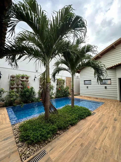 Foto 1 de Casa de Condomínio com 3 Quartos à venda, 262m² em Condomínio Residencial Florais dos Lagos , Cuiabá