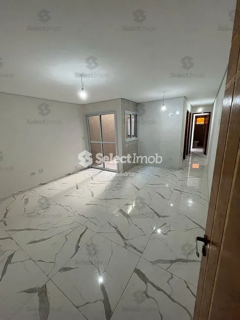 Foto 1 de Apartamento com 2 Quartos à venda, 46m² em Parque Industriario, Santo André