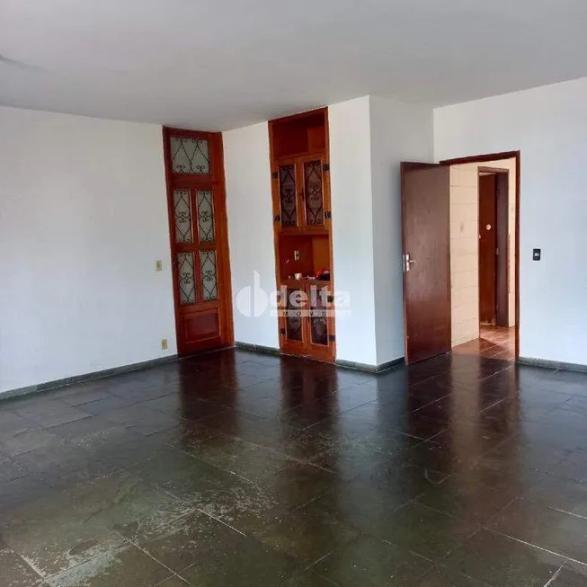 Foto 1 de Apartamento com 3 Quartos à venda, 143m² em Saraiva, Uberlândia