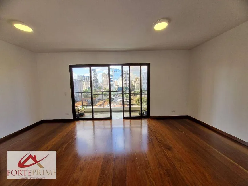 Foto 1 de Apartamento com 4 Quartos à venda, 156m² em Vila Olímpia, São Paulo