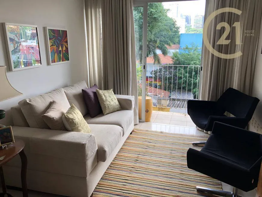 Foto 1 de Apartamento com 2 Quartos à venda, 67m² em Vila Madalena, São Paulo