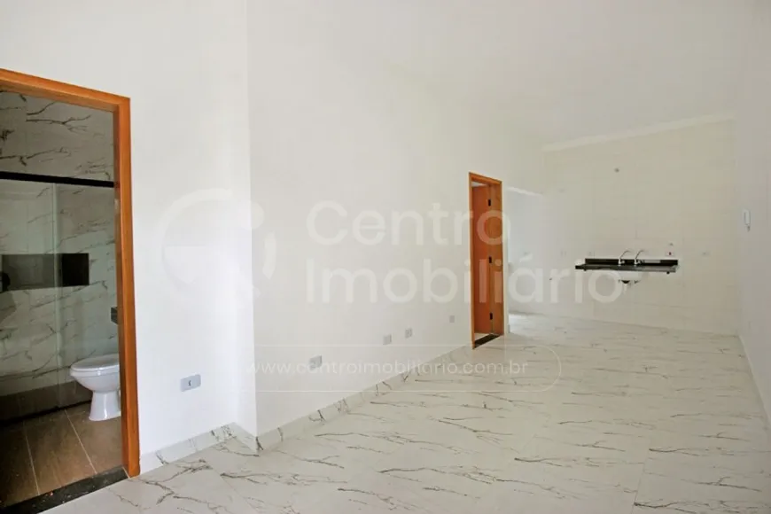 Foto 1 de Kitnet com 1 Quarto à venda, 36m² em Jardim Icaraiba, Peruíbe