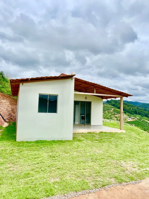 Foto 1 de Fazenda/Sítio com 2 Quartos à venda, 80m² em Soido, Domingos Martins