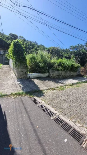 Foto 1 de Lote/Terreno à venda, 610m² em Centro, Vila Velha