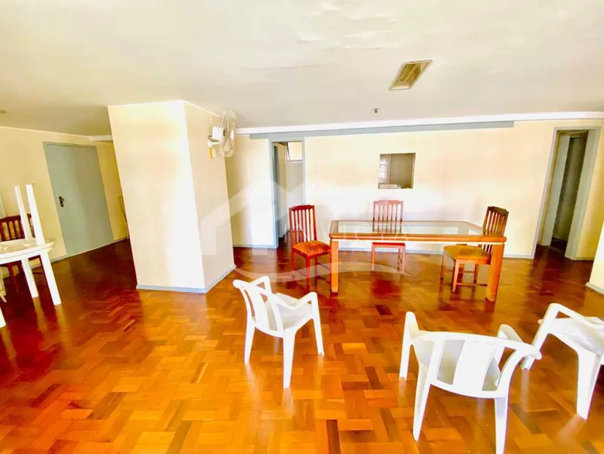 Foto 1 de Apartamento com 2 Quartos à venda, 65m² em Copacabana, Rio de Janeiro