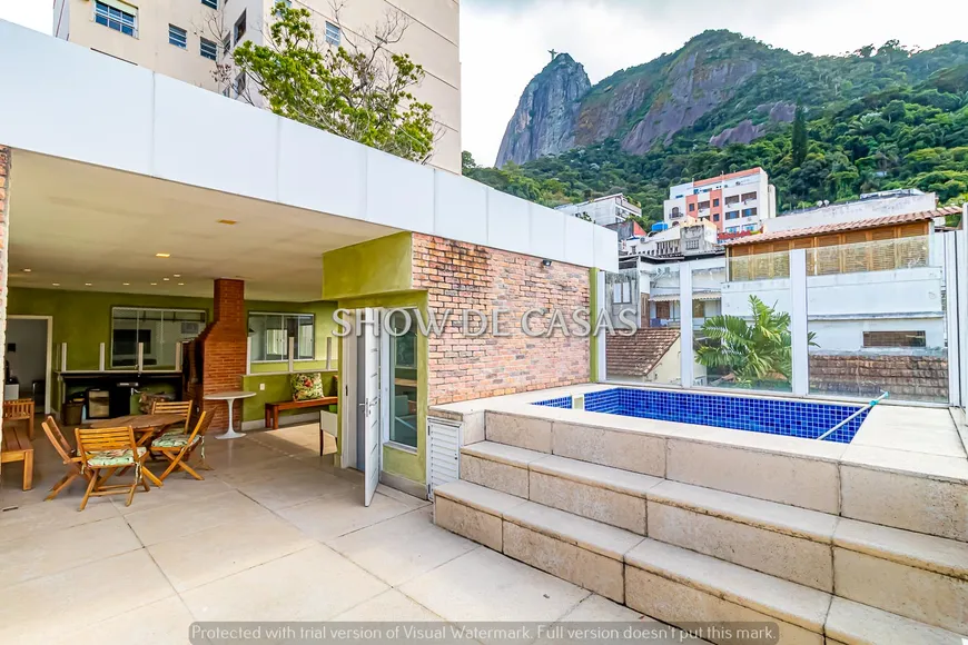 Foto 1 de Casa de Condomínio com 7 Quartos à venda, 595m² em Humaitá, Rio de Janeiro