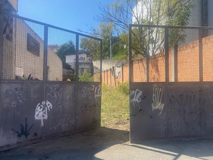 Foto 1 de Galpão/Depósito/Armazém para venda ou aluguel, 1200m² em Centro, Nova Iguaçu