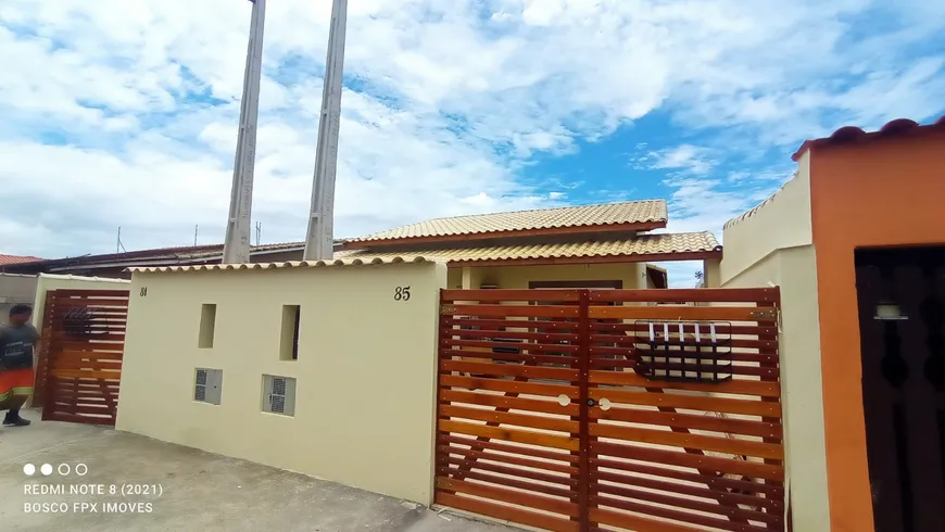 Foto 1 de Casa com 2 Quartos à venda, 60m² em Balneário Gaivotas, Itanhaém