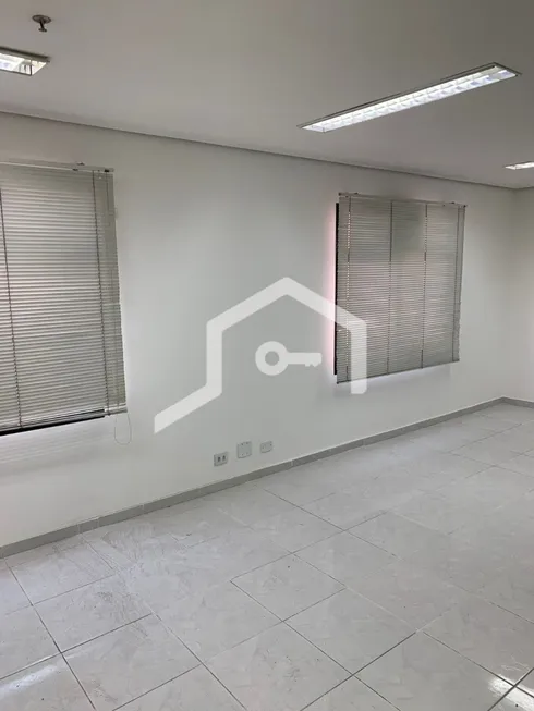 Foto 1 de Sala Comercial para alugar, 33m² em Barra Funda, São Paulo