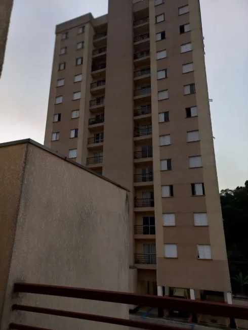 Foto 1 de Flat com 2 Quartos à venda, 52m² em Jardim Vista Alegre, Embu das Artes