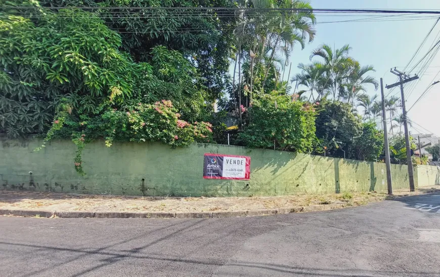 Foto 1 de Casa com 3 Quartos à venda, 843m² em Jardim São Domingos, Americana