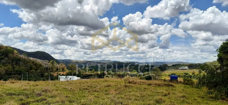 Foto 1 de Lote/Terreno à venda, 1000m² em Silvestre, Amparo