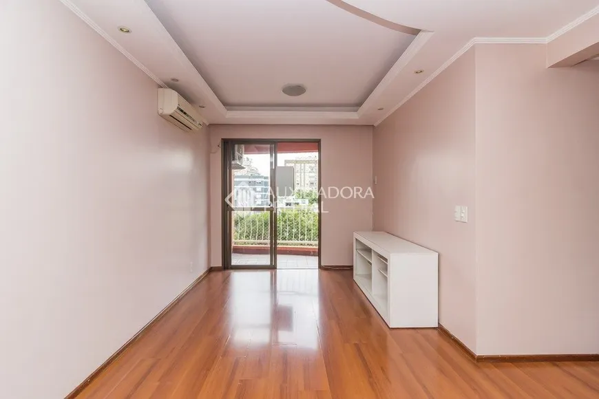 Foto 1 de Apartamento com 3 Quartos para alugar, 701m² em Cristo Redentor, Porto Alegre