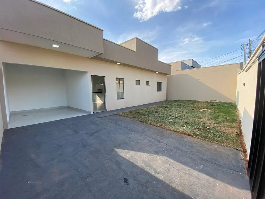 Foto 1 de Casa com 3 Quartos à venda, 93m² em Setor Central, Nerópolis