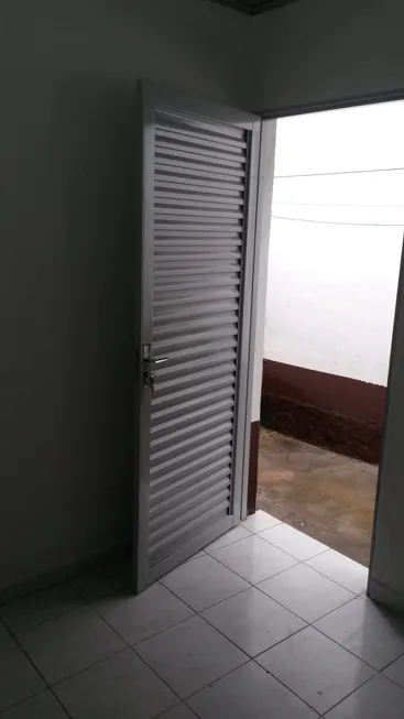 Foto 1 de Casa com 1 Quarto para alugar, 25m² em São João Climaco, São Paulo