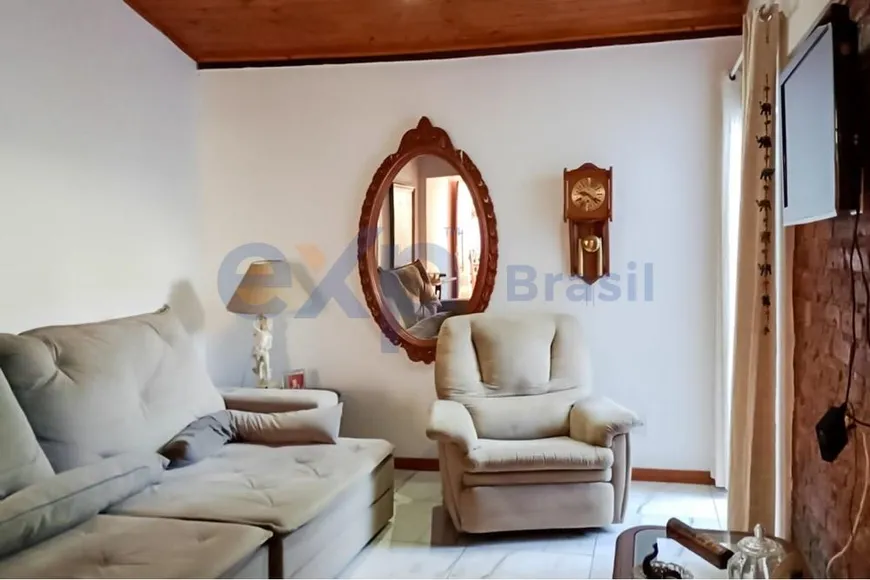 Foto 1 de Casa com 2 Quartos à venda, 221m² em Costa Azul, Rio das Ostras