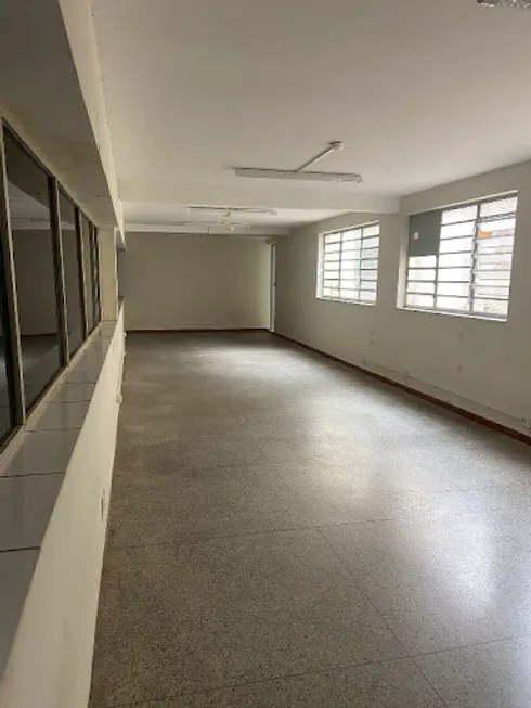 Foto 1 de Galpão/Depósito/Armazém para alugar, 250m² em Vila Pompéia, Campinas