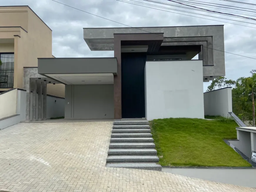 Foto 1 de Casa de Condomínio com 3 Quartos à venda, 163m² em Cezar de Souza, Mogi das Cruzes