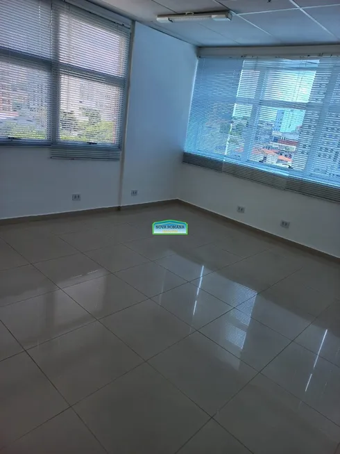 Foto 1 de Ponto Comercial para alugar, 35m² em Vila Romana, São Paulo