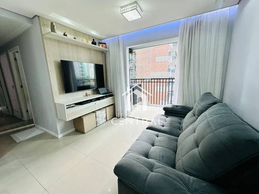 Foto 1 de Apartamento com 3 Quartos à venda, 67m² em Vila Augusta, Guarulhos