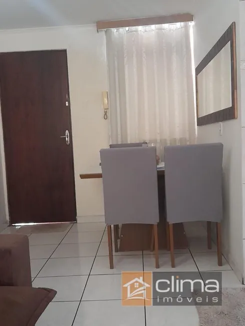 Foto 1 de Apartamento com 2 Quartos à venda, 57m² em Cohab 5, Carapicuíba